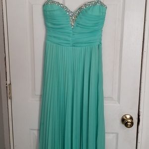 Prom dress